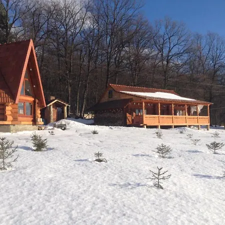 Nyaraló Molfar House *