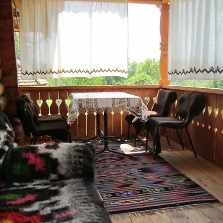 Holiday home Molfar House Kosiv